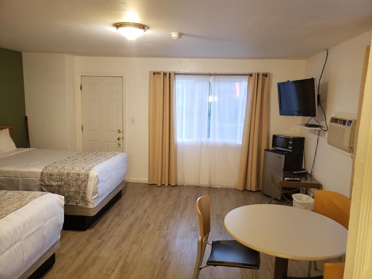 Deluxe Inn Селигмэн Экстерьер фото
