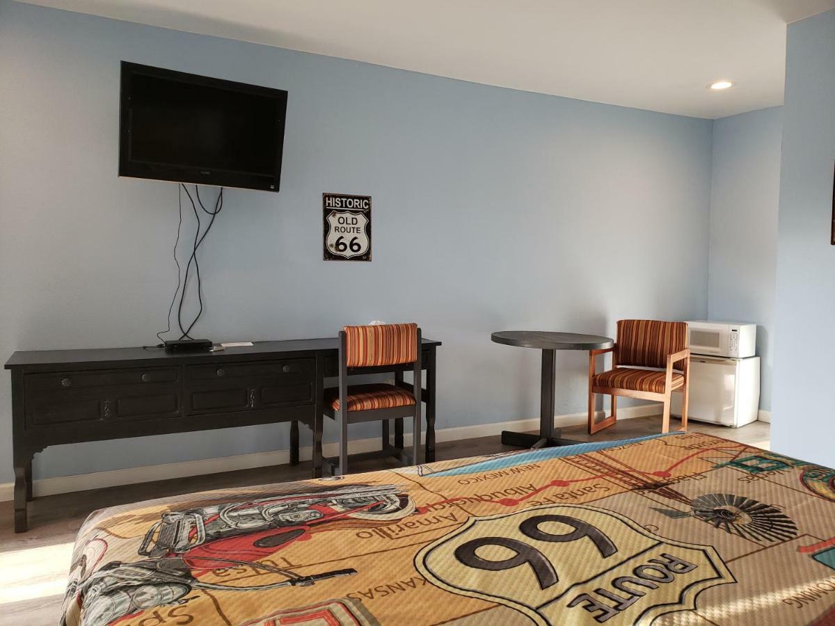 Deluxe Inn Селигмэн Экстерьер фото